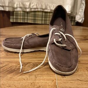 Sketchers women’s sz 11 Go Walk Lite Boat Shoe brown